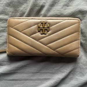 Tory Burch kira chevron wallet